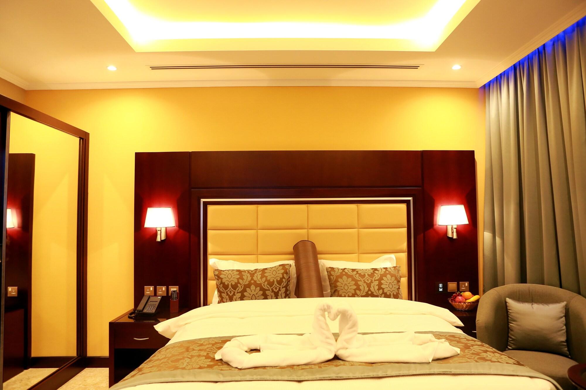 Telal Hotel Apartments Dubai Esterno foto