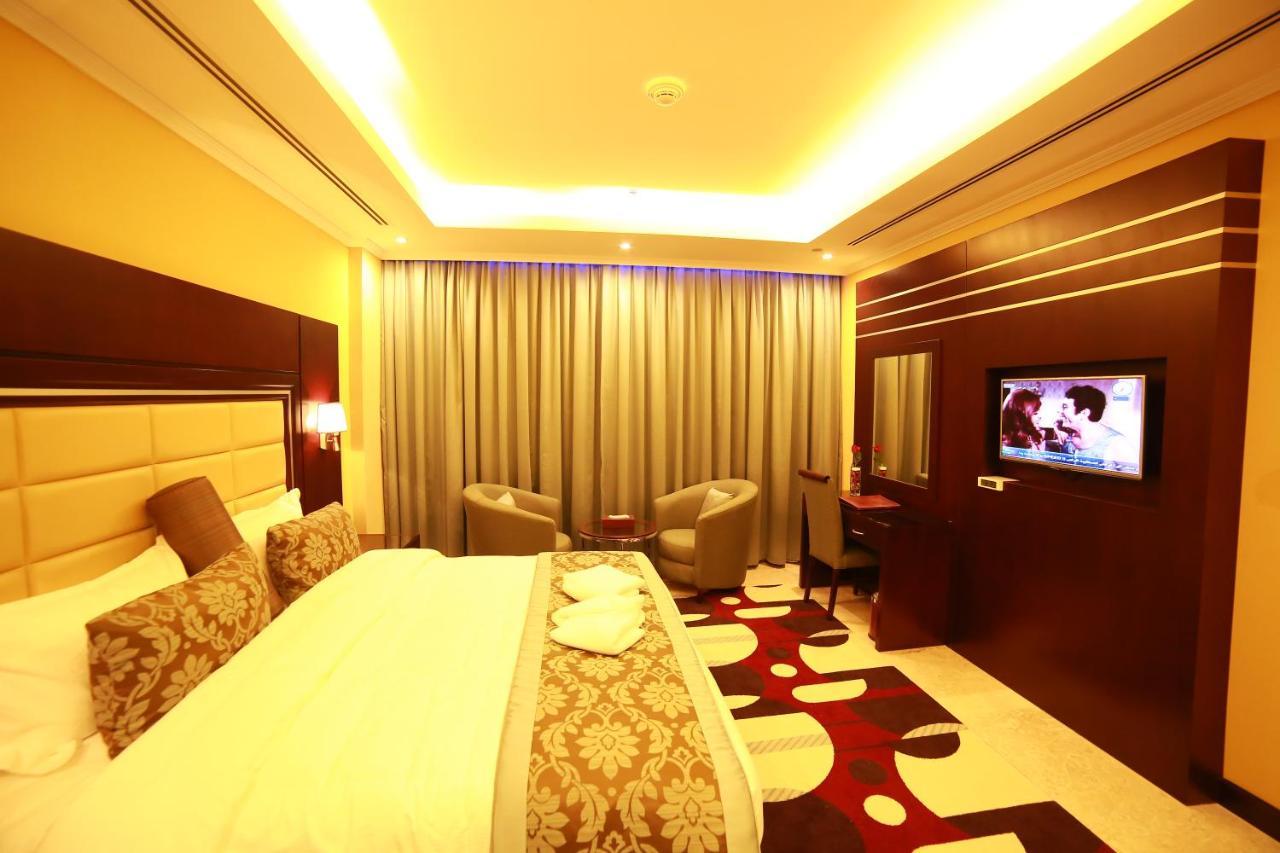 Telal Hotel Apartments Dubai Esterno foto