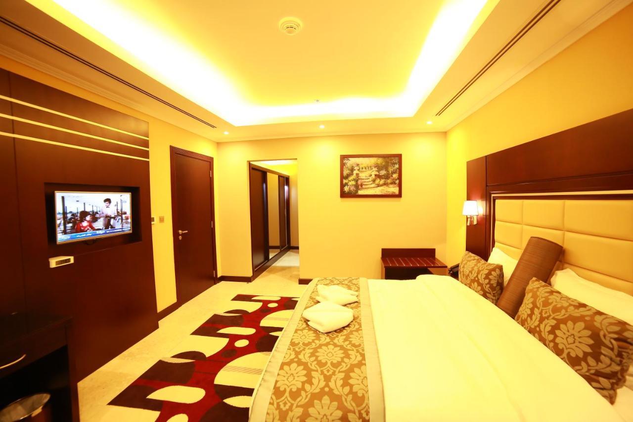 Telal Hotel Apartments Dubai Esterno foto