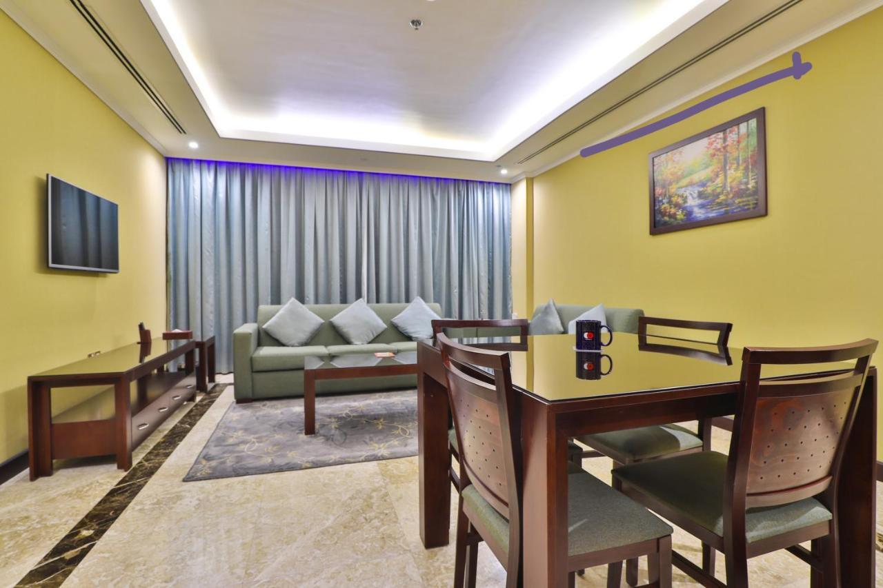 Telal Hotel Apartments Dubai Esterno foto
